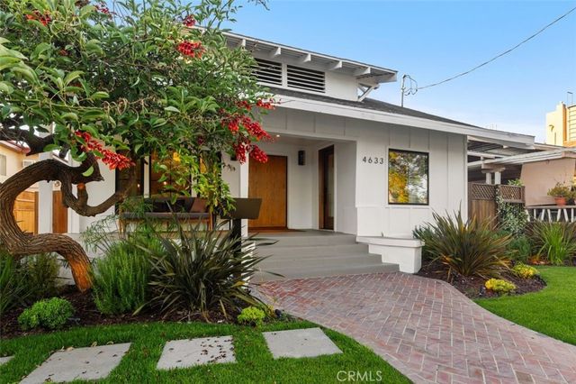 4633 Russell, Los Angeles, CA 90027