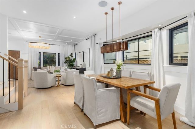 4633 Russell, Los Angeles, CA 90027