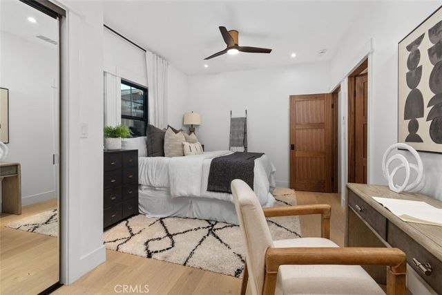 4633 Russell, Los Angeles, CA 90027