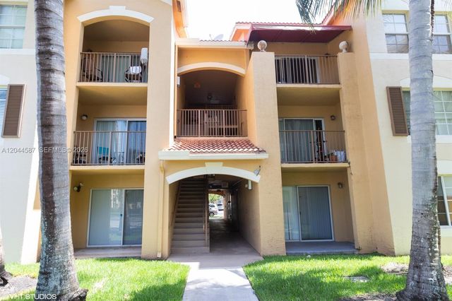4081 San Marino Blvd 303, West Palm Beach, FL 33409
