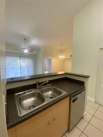 4081 San Marino Blvd 303, West Palm Beach, FL 33409