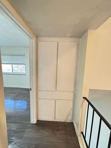 5638 Birchmont Drive c, Houston, TX 77091