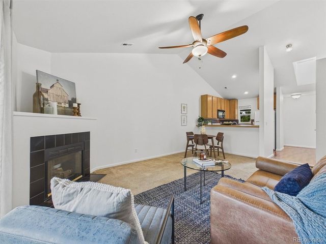 1048 Tierra Ln 201, Fort Collins, CO 80521
