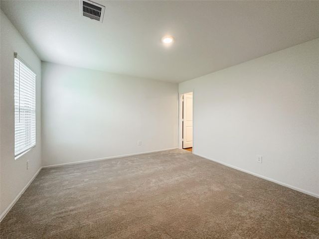 2470 Ridge Oak Drive, Conroe, TX 77301