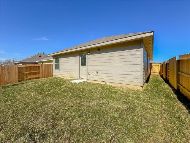2470 Ridge Oak Drive, Conroe, TX 77301