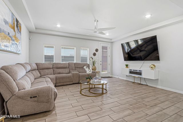 13392 COLDHAM Street, Horizon City, TX 79928