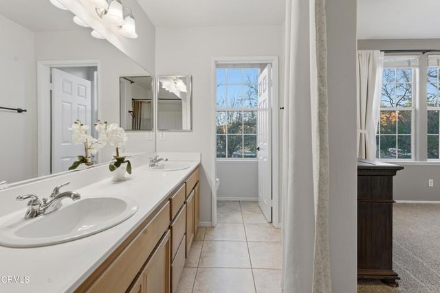 27072 Victoria Lane 126, Valencia, CA 91355