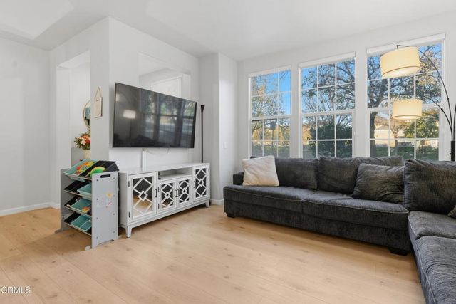 27072 Victoria Lane 126, Valencia, CA 91355