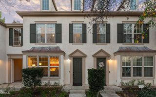 27072 Victoria Lane 126, Valencia, CA 91355