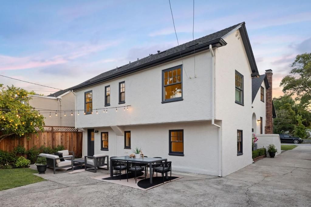 Image 45 of property listing at 1258 Cabrillo Avenue, Burlingame, CA 94010