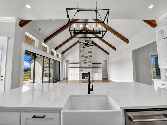 3009 Codigo Drive, Weatherford, TX 76088