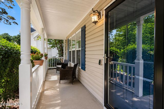 9818 N Olde Towne Wynd SE, Leland, NC 28451