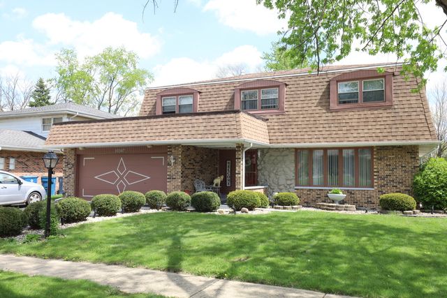 10347 S Alta Drive, Palos Hills, IL 60465