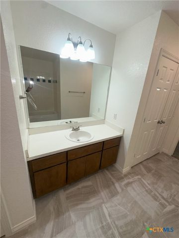 3204 Pecan Valley Drive, Temple, TX 76502