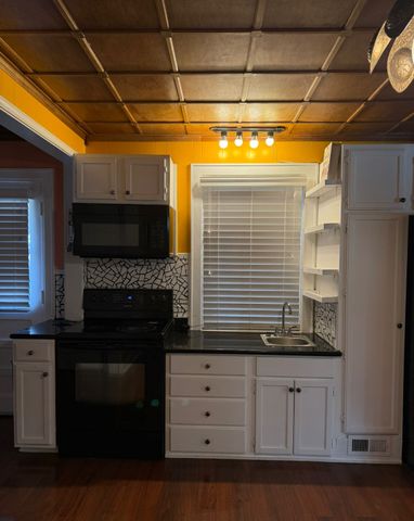 313 W Old Hickory Blvd, Madison, TN 37115