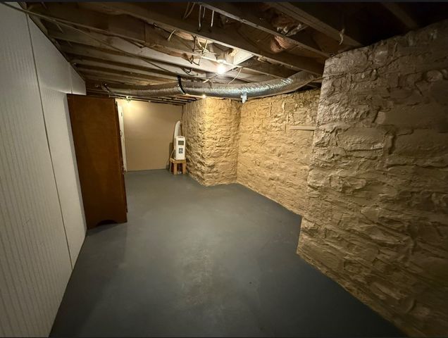 313 W Old Hickory Blvd, Madison, TN 37115