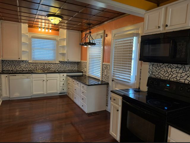 313 W Old Hickory Blvd, Madison, TN 37115