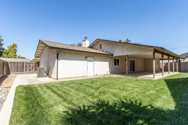 1740 Ogden Way, Turlock, CA 95380