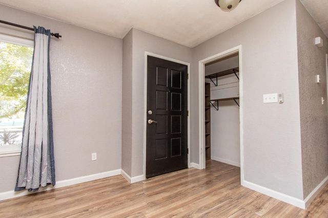 1740 Ogden Way, Turlock, CA 95380