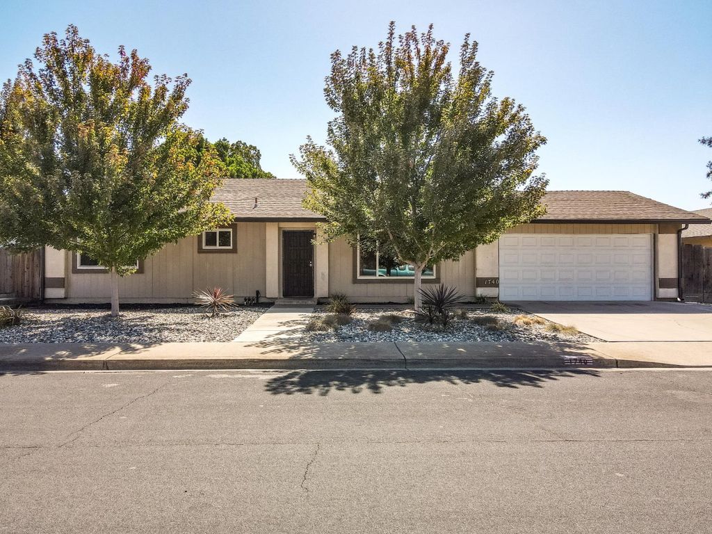 1740 Ogden Way, Turlock, CA 95380