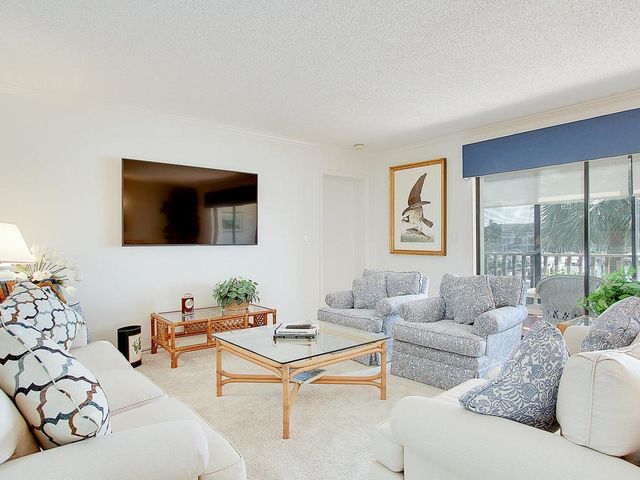 1880 Bay Road 220-I, Vero Beach, FL 32963