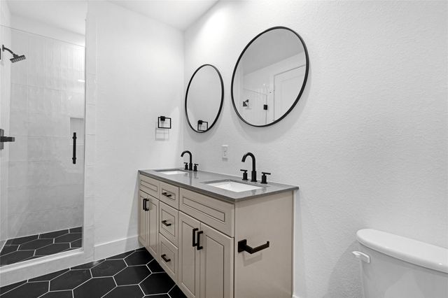 7905 Cora Street B, Houston, TX 77088
