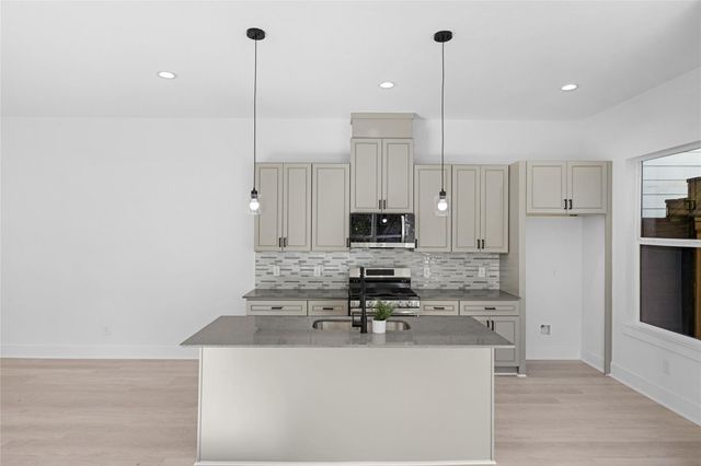 7905 Cora Street B, Houston, TX 77088