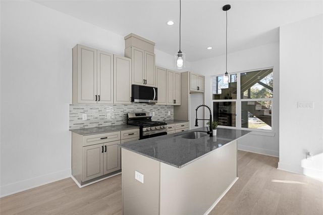 7905 Cora Street B, Houston, TX 77088