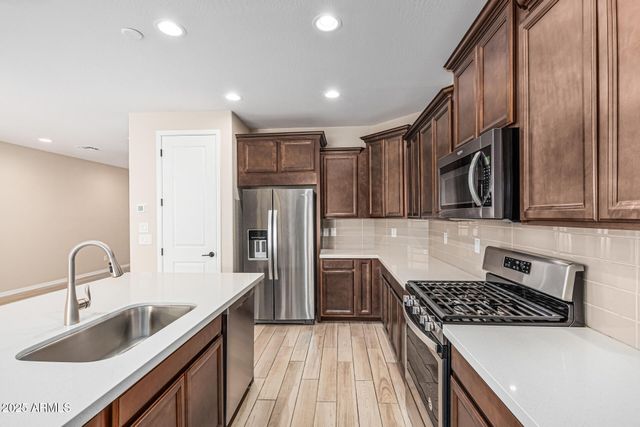 19874 W DEVONSHIRE Avenue, Litchfield Park, AZ 85340