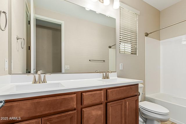 19874 W DEVONSHIRE Avenue, Litchfield Park, AZ 85340