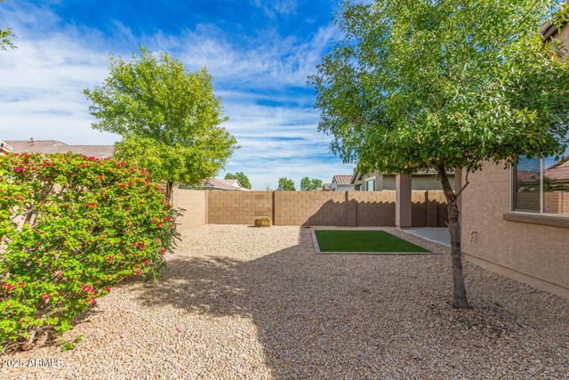 19874 W DEVONSHIRE Avenue, Litchfield Park, AZ 85340