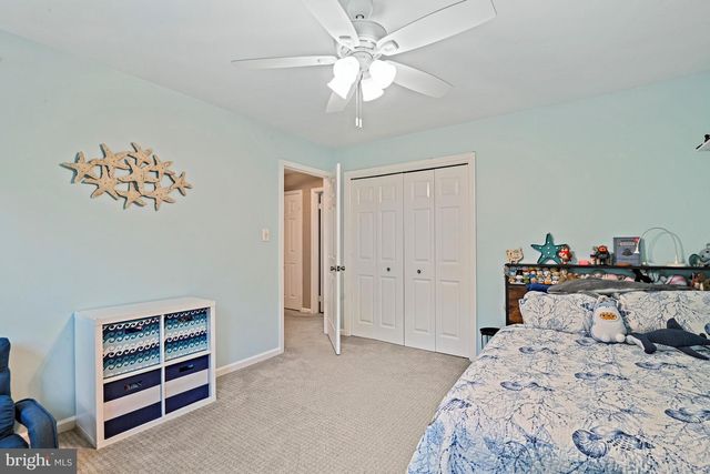 9830 FAUST DR, Vienna, VA 22182