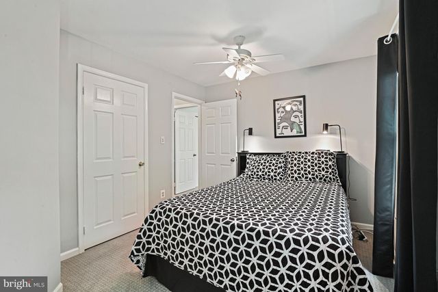 9830 FAUST DR, Vienna, VA 22182