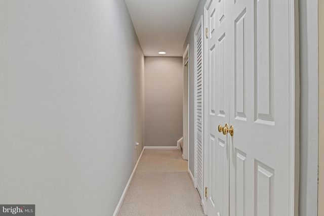 9830 FAUST DR, Vienna, VA 22182