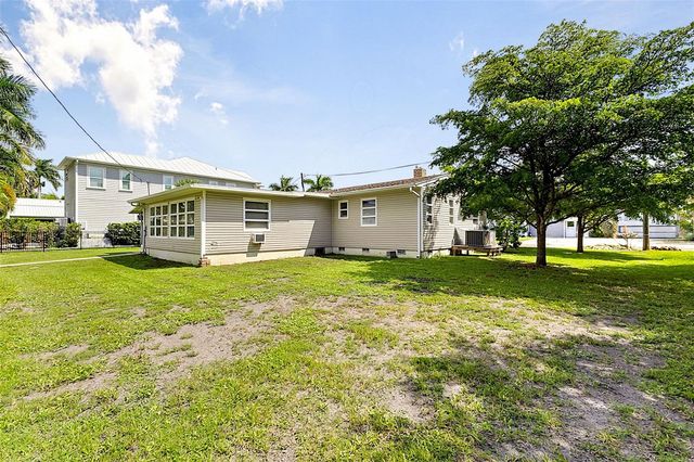 315 DURRANCE STREET, Punta Gorda, FL 33950