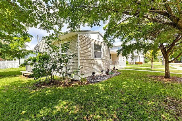 315 DURRANCE STREET, Punta Gorda, FL 33950