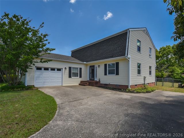 3551 Sturbridge Drive, Hope Mills, NC 28348