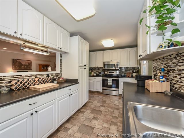 3551 Sturbridge Drive, Hope Mills, NC 28348