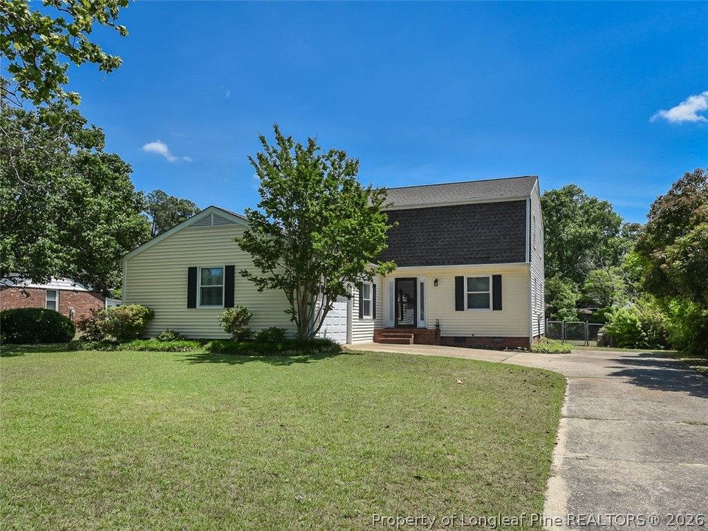 3551 Sturbridge Drive, Hope Mills, NC 28348