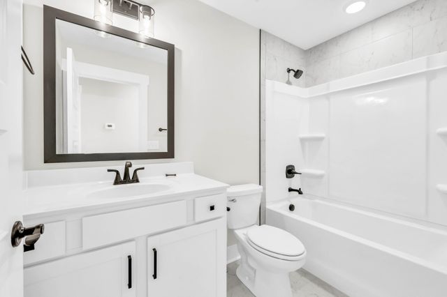 259 Switchgrass Dr, Clarksville, TN 37042