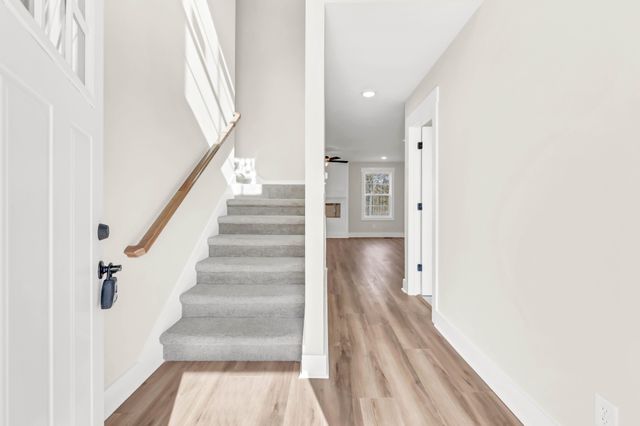 259 Switchgrass Dr, Clarksville, TN 37042