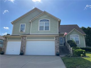 1503 Haystack Road, Raymore, MO 64083
