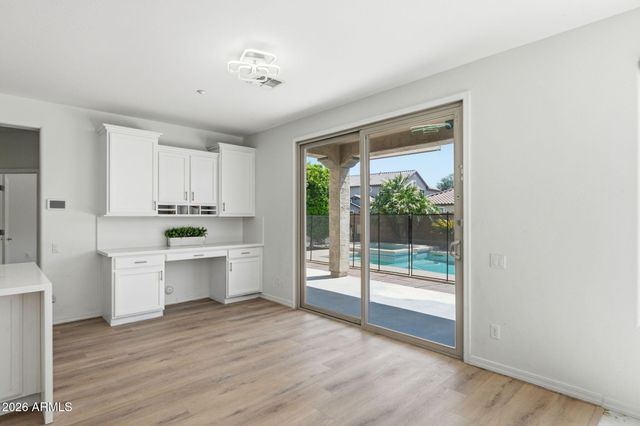 26220 N 50TH Drive, Phoenix, AZ 85083