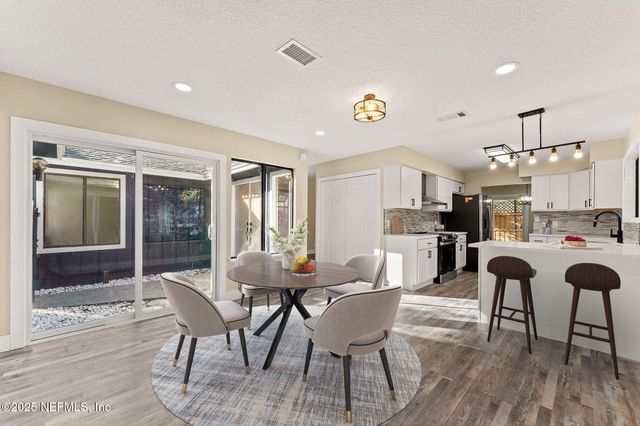 2460 CYPRESS SPRINGS Road, Orange Park, FL 32073