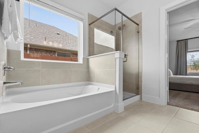 6311 Spanish Moss Drive, Pearland, TX 77584