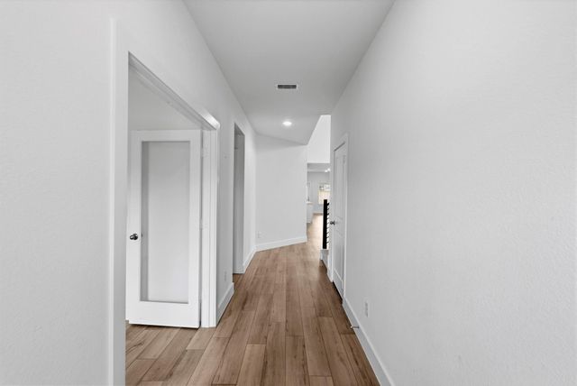 6311 Spanish Moss Drive, Pearland, TX 77584