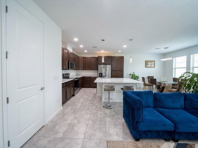 16483 Helix Court, Westlake, FL 33470