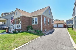 608 Nassau Street, North Brunswick, NJ 08902