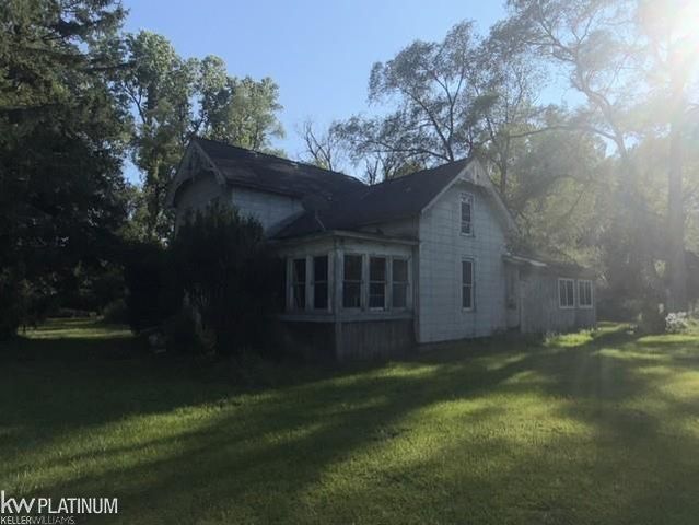 7882 Morrow Road, Cottrellville Twp, MI 48039