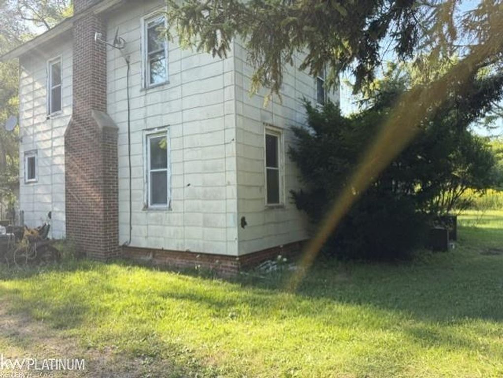 7882 Morrow Road, Cottrellville Twp, MI 48039